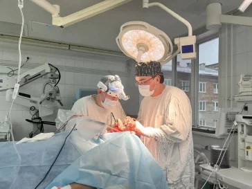 Фото: Кузбасские врачи провели уникальную операцию по восстановлению костей черепа 1