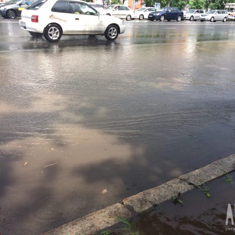 Фото: Несколько кемеровских улиц затопило после обильного дождя 7