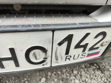 Фото: Поменял «С» на «О»: в Кузбассе задержали водителя, изменившего госномер фуры 1