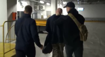 Фото: ФСБ показала видео задержания кузбассовца, собравшегося воевать за Украину 1