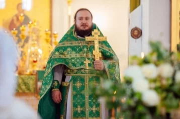 Фото: Московский священник носил проституткам куличи, пока у них не «прорвалась совесть» 1