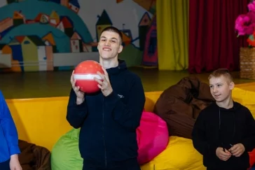 Фото: Добрый подарок для особых детей 3