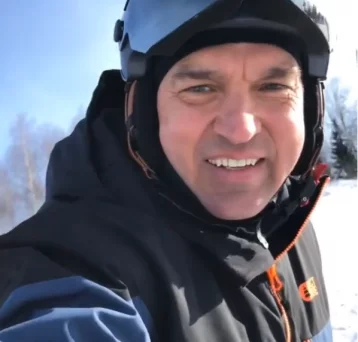 Фото: Мэр Новокузнецка скатился с горы в Междуреченске и снял видео 1