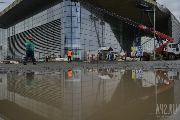 Фото: Не покладая рук: как проходит строительство нового терминала кемеровского аэропорта 39