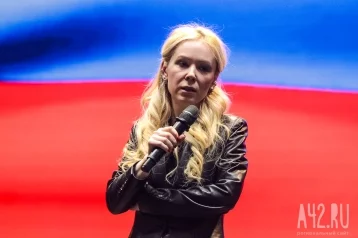 Фото: «Нас просто преследуют»: Мизулина рассказала об отношениях с SHAMAN 1