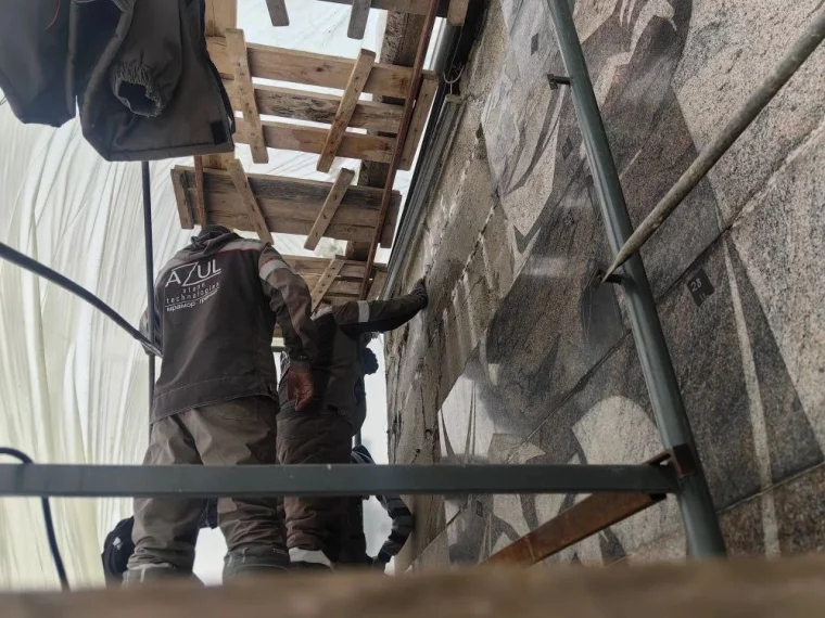 Фото: В мэрии Новокузнецка рассказали о продолжении реставрации мемориала «Тыл — Фронту» 1