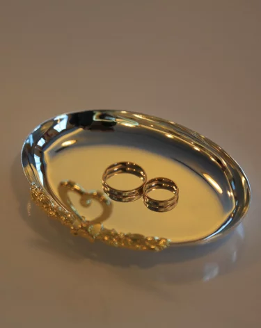 Екатерина Мизулина и певец SHAMAN поженились в Донецке