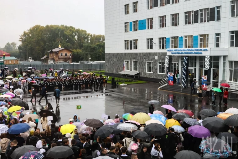 Фото: В Рудничном районе Кемерова открыли новую школу №46 13