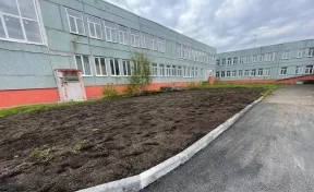 СГК завершила благоустройство территорий у кемеровских школ и детских садов перед началом учебного года