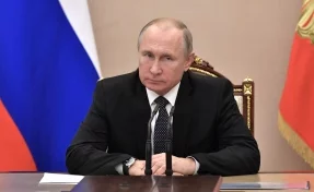 «Этого нельзя не знать»: Путин признался, что иногда ему стыдно за современную молодёжь