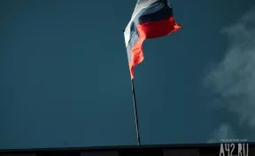 «С Россией повежливее»: Рогозин показал воронку от учебного блока ракеты «Сармат»