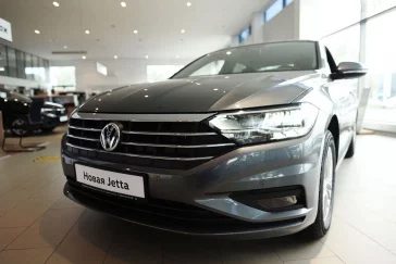 Фото: Новая Jetta появилась в кемеровском салоне Volkswagen 2