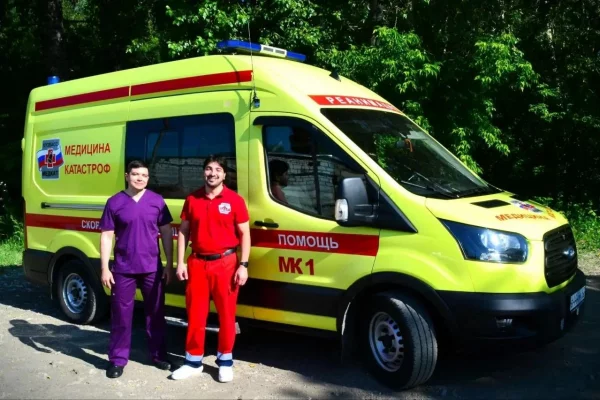 Врачи впервые доставили пациентку из Новокузнецка в Кемерово на аппарате ЭКМО