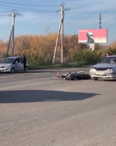 В Кемерове мотоциклист насмерть разбился о ВАЗ: дело ушло в суд