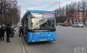 Автобусы новые, буква старая: кемеровчанина удивили автобусы с литерой «Т» как у маршруток