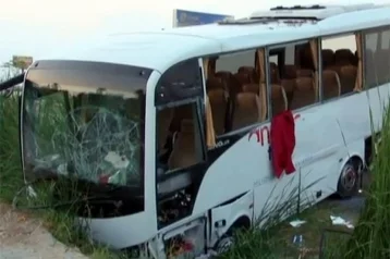 Фото: В Турции случилось ДТП с автобусом — пострадали российские туристы 1