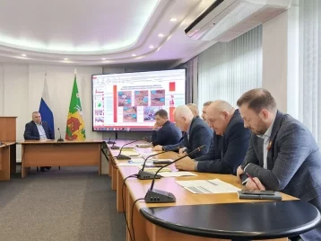 Фото: Мэр Новокузнецка прокомментировал жалобы на мусор в городе 1