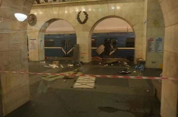 Фото: В Санкт-Петербурге закрыли станцию «Сенная площадь» из-за сообщения о бомбе 1