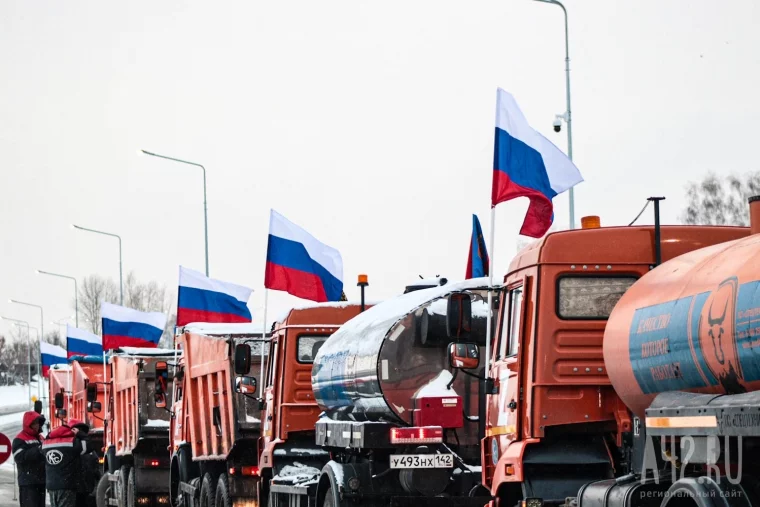 Фото: В Кемерове открыли продолжение улицы Соборной до ФПК: на участке 4 полосы и резерв под трамвай 9