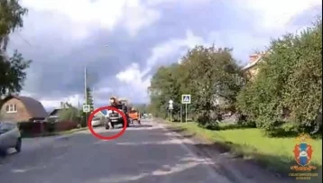 Фото: В Прокопьевске подросток попал под колёса спецтехники 1
