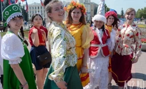 Парад барабанщиц и дружба народов: план мероприятий на День города в Кемерове