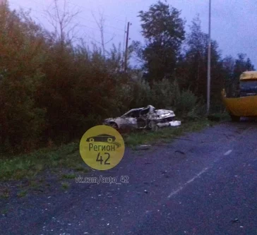 Фото: В Кузбассе автоцистерна столкнулась с двумя иномарками: есть погибший 3