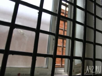 Фото: В Кузбассе бывшего охранника кафе осудили за изнасилование посетительницы 1