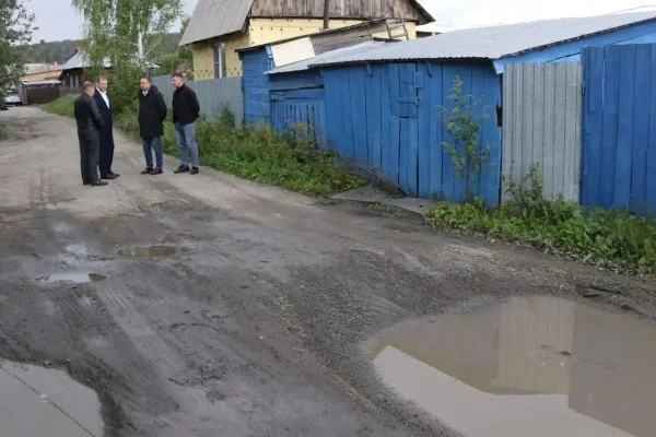 Мэр: в Кемерове жители частного сектора сами будут ремонтировать разбитые дороги