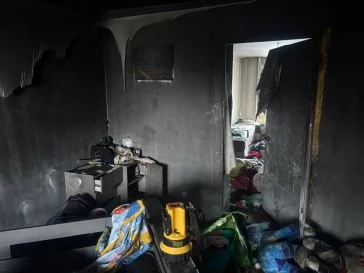 Фото: В Кузбассе на пожаре в квартире погибли мать и двое маленьких детей 2
