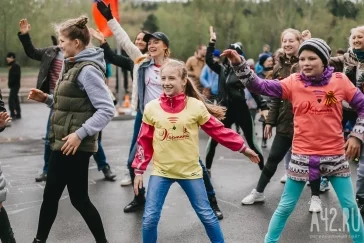Фото: Отжимания сверх нормы: как в Кемерове прошёл «Рекорд Победы — 2017» 3