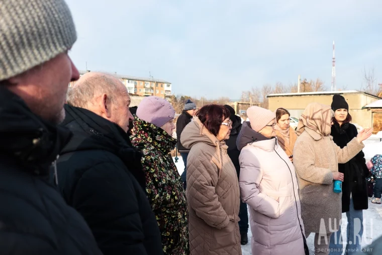 Фото: «Вы кто такие, чтобы мы перед вами отчитывались»: как кемеровчане конфликтуют со строителями в зоне КРТ 15