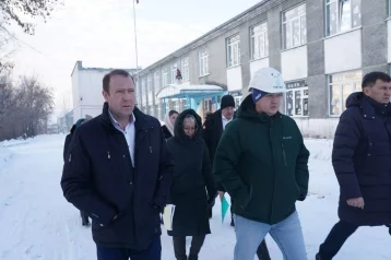 Фото: Мэр Кемерова показал ход ремонтных работ в школе №51, где рухнул чердак 1