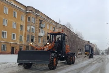 Фото: Власти Кемерова рассказали, где ждать уборки снега 2 января 1