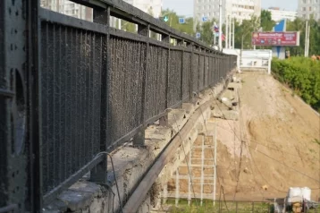 Фото: Власти Кемерова предупредили о возможном затруднении движения по Университетскому мосту из-за ремонта  1