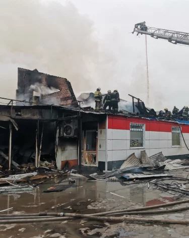 В Сургуте при взрыве газового баллона в магазине пострадали 4 человека