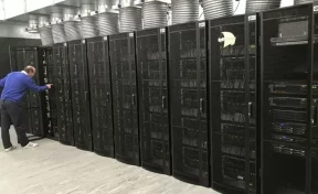 В Великобритании запустили крупнейший в мире суперкомпьютер, имитирующий устройство мозга