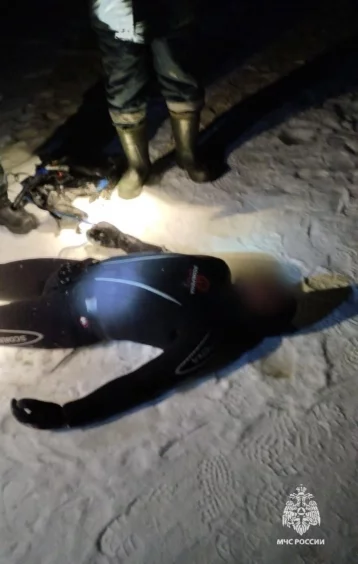 Фото: В Башкирии мужчина погиб во время подводной охоты, тело вытащили рыбаки 1