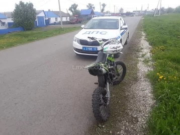 Фото: Подросток на мотоцикле попался автоинспекторам в Верх-Чебуле 1