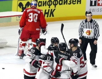 Фото: Российские хоккеисты проиграли канадцам 4:5 1