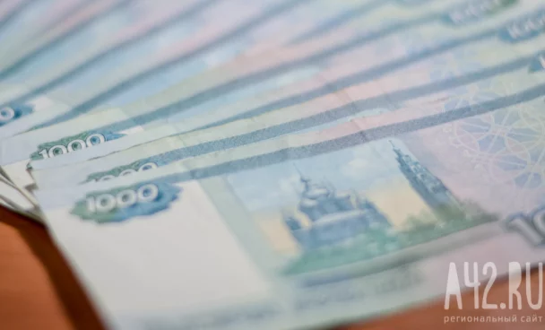 В Ленобласти сотрудница ЧОП заказала убийство мужа за 20 000 рублей, чтобы завладеть его квартирой