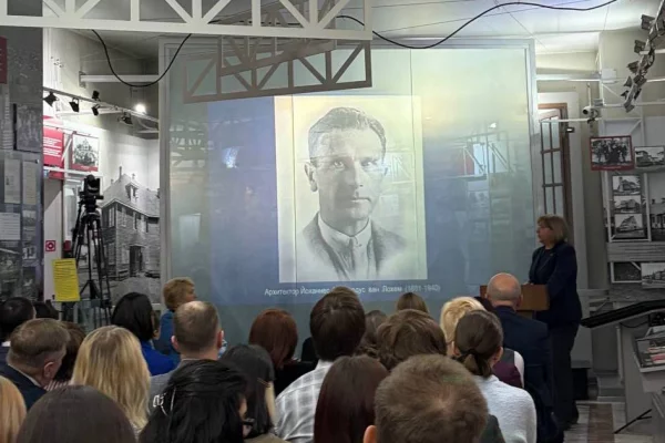 Красная Горка, АИК «Кузбасс» и архитектура, которая не закончилась в 1926-м