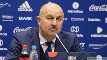 Фото: Главный тренер российской сборной по футболу ответил на вопрос о своей отставке 1