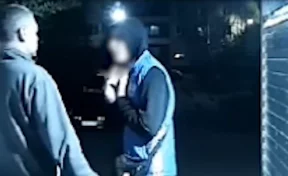 В Кемерове задержали подозреваемых в нападении на прохожего