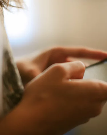 Мошенники начали распространять вредоносное ПО под видом приложений для таксистов и курьеров