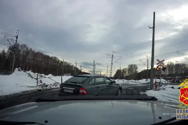 В Кузбассе водитель поплатился за грубое нарушение ПДД