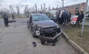 В Кузбассе автомобиль столкнулся с мотоциклом, пострадали два 16-летних подростка