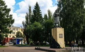 Власти Кемерова демонтируют три гаража, три погреба и шлагбаум