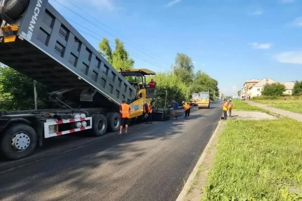 В Кузбассе обновили 53 километра автодорог из 80: на ремонт выделено 2,3 млрд рублей