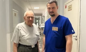 В Новокузнецке врачи спасли 84-летнего пациента с опухолью кишечника