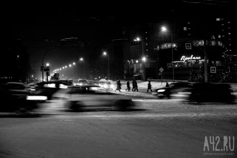 Фото: В Кемерове перекрыли улицы Гагарина и Сибиряков-Гвардейцев. Город встал в пробках 20